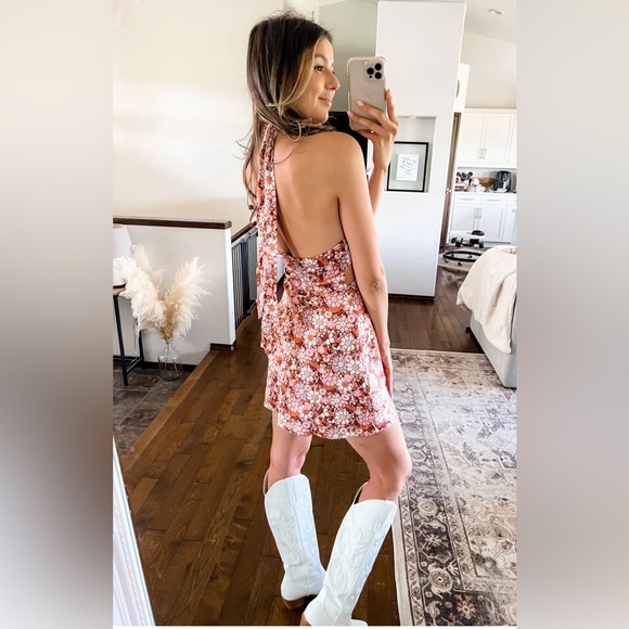 Stevie Floral Mini Dress - Picture 2 of 6